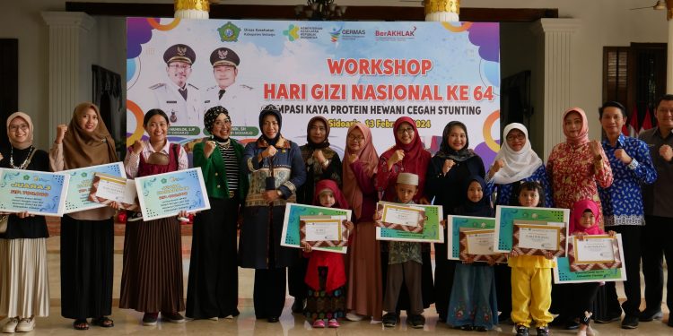 Peringati Hari Gizi Nasional, Gus Muhdlor : Penuhi Protein Hewani, Menuju Zero Stunting