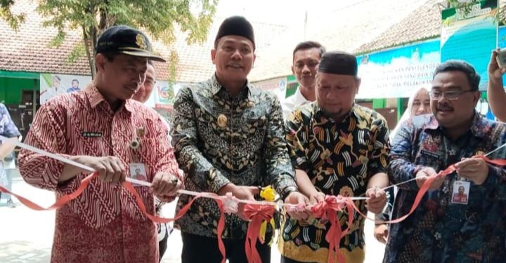 Resmikan RKB di SDN Sidomojo, Plt.Bupati Sidoarjo Apresiasi Pengerjaan Bangunan