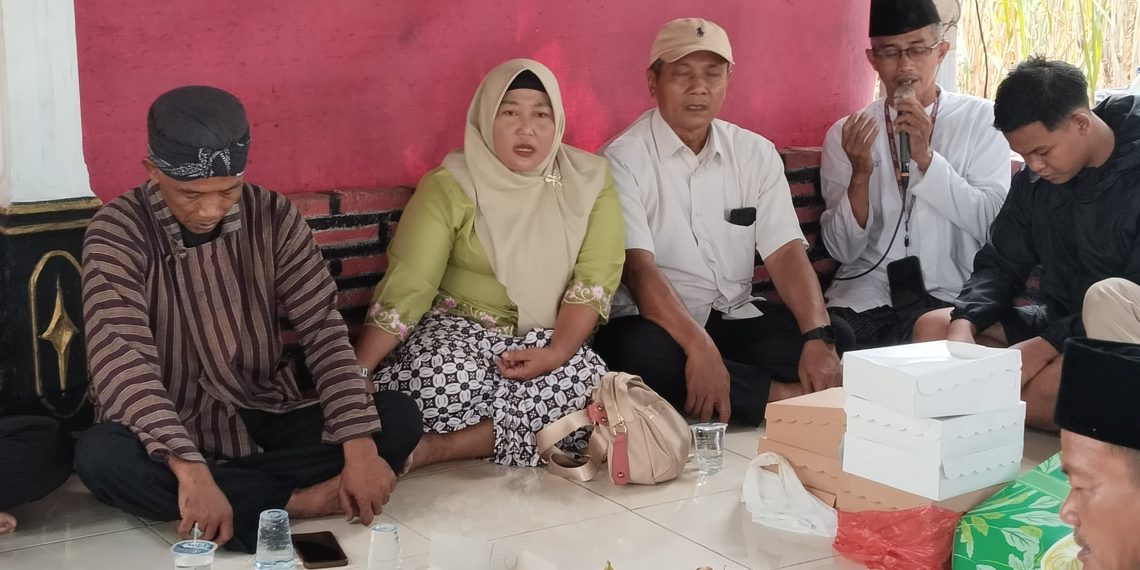 Sedekah Bumi di Punden Mbah Gempol Desa Temu, Wujudkan Warga Yang Religius Dengan Melestarikan Budaya