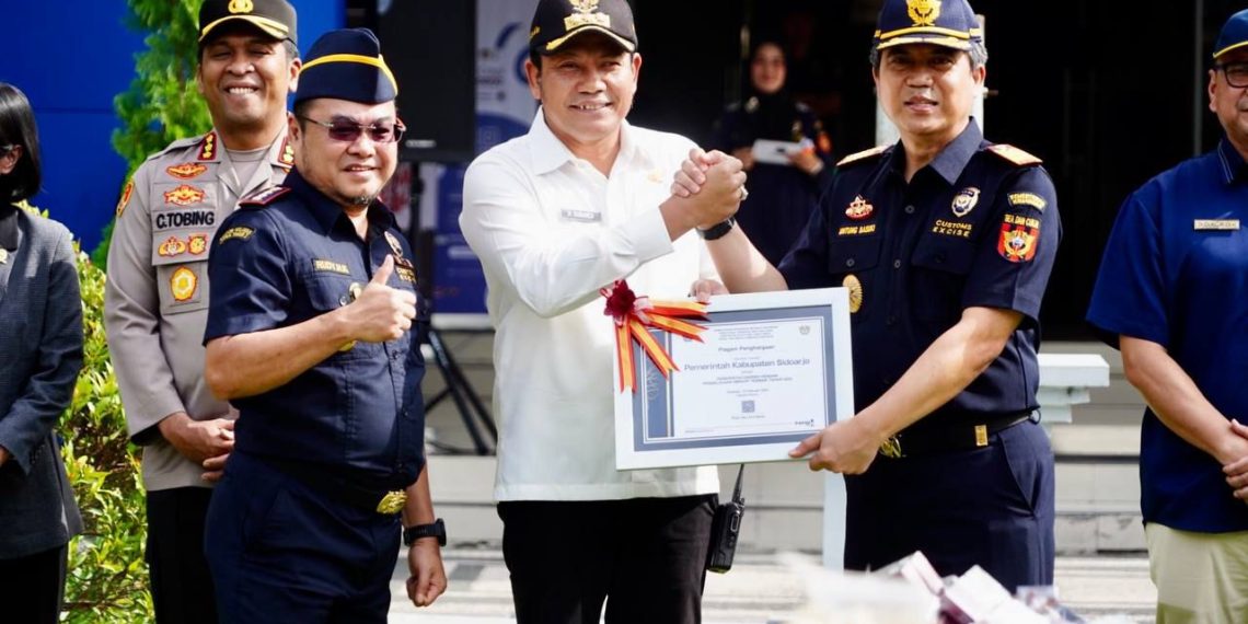 Kabupaten Sidoarjo Dinobatkan sebagai Pemda dengan Pengelolaan DBHCHT Terbaik 2024