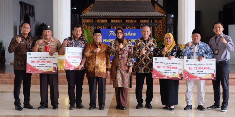 132 PNS di Kabupaten Sidoarjo Terima SK Purna Tugas, Pemerintah Apresiasi Pengabdian Panjang