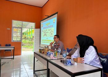 Polsek Pelawan Singkut Gelar Binluh di SDN 57/VII Sei Benteng Singkut