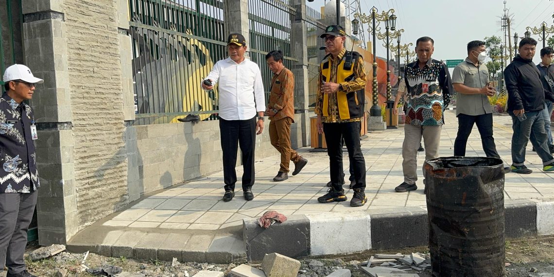Bupati Sidoarjo H. Subandi Sidak Sarana Prasarana di GOR Delta, Pastikan Fasilitas Layak Untuk Masyarakat
