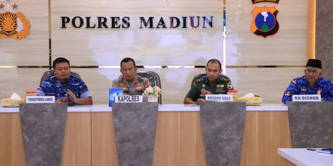 Rakor Eksternal Ops Ketupat Semeru 2025, Kapolres Madiun Tekankan Kesiapan Pengamanan Idul Fitri 1446 H