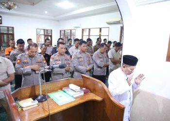 Polres Madiun Gelar Sholat Ghaib sebagai Wujud Empati atas Gugurnya Tiga Anggota Polri di Way Kanan Lampung