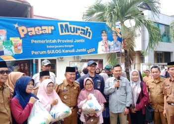Wakil Bupati Merangin H.A.Khafid Moein Gelar Pasar Murah Untuk Warga Tidak Mampu