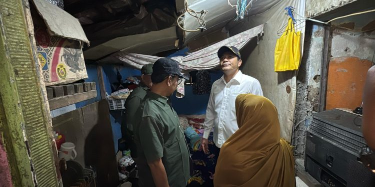 Sidak RTLH, Bupati Sidoarjo Subandi Siapkan Bedah Rumah Bagi Warga Kurang Mampu