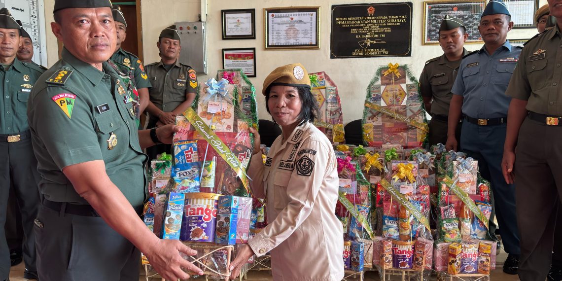Kepala Lemasmil III Surabaya Berikan Bingkisan Idul Fitri Kepada Anggota, Wujud Kepedulian dan Kebersamaan