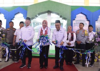 Wabup Sidoarjo Ajak Pemudik Manfaatkan Posko Mudik BPJS Kesehatan di Terminal Purabaya