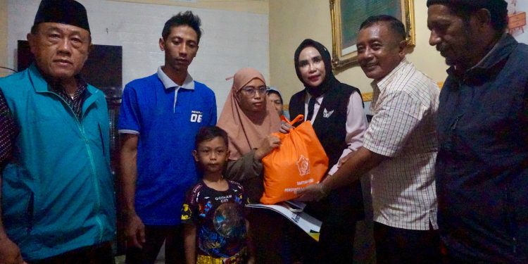 Wakil Bupati Sidoarjo Takziah ke Rumah Duka Korban Laka Air, Balita 2 Tahun di Krian