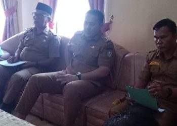 Bupati Merangin H M Syukur Bahas Persoalan Sampah, di Kantor Camat Bangko