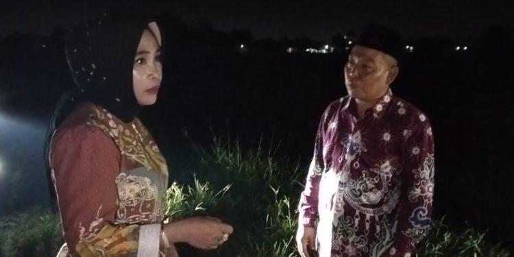 Wabup Hj Mimik Idayana Gerak Cepat Tanggapi Warga Kedondong Soal PJU Mati Di Jalan Pematang Sawah