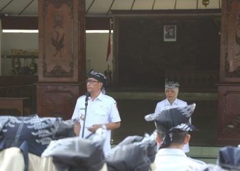 Pesan Bupati Bojonegoro Dalam Apel Pagi : ASN Fokus Pada Pelayanan Publik