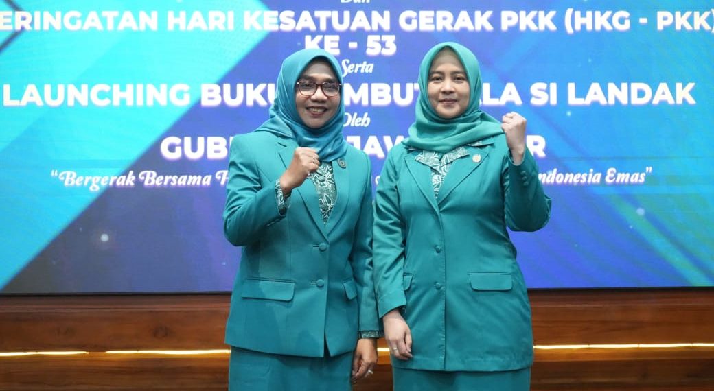 Ketua TP PKK Bojonegoro Hadiri Pengukuhan Pengurus TP PKK Provinsi Jatim dan Peringatan HKG-PKK ke-53