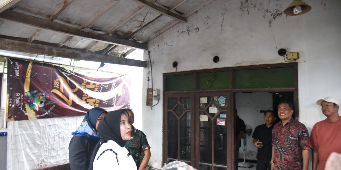 Wabup Sidoarjo Minta Kades Gelam Laporkan Warganya Yang Masih Menempati RTLH