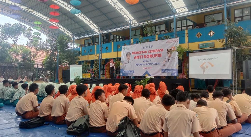 Tanamkan Nilai-nilai Anti Korupsi Sejak Dini, Inspektorat Sidoarjo Gencar Sosialisasikan Pendidikan Anti Korupsi Kepada Pelajar
