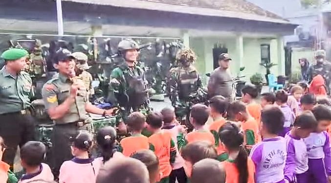 Markas Koramil Sumberrejo-Bojonegoro Dapat Kunjungan dari TK PKK Desa Wotan