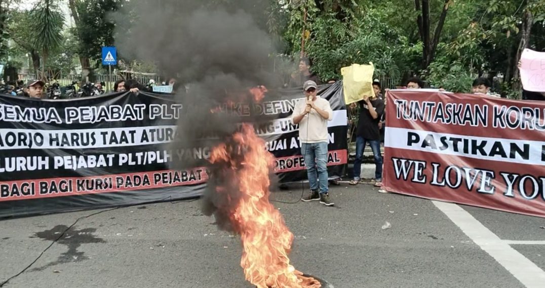 KCB Desak Bupati Sidoarjo Untuk Mencopot Plt di Sejumlah OPD, Korlap KCB : Terindikasi Banyak Kecurangan