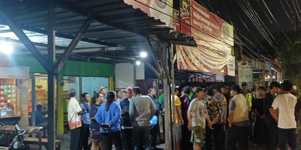 Warga Gerebek Warkop di Lahan Eks Timbangan, Desak Pemerintah Provinsi Ubah Jadi Halte Trans Jatim