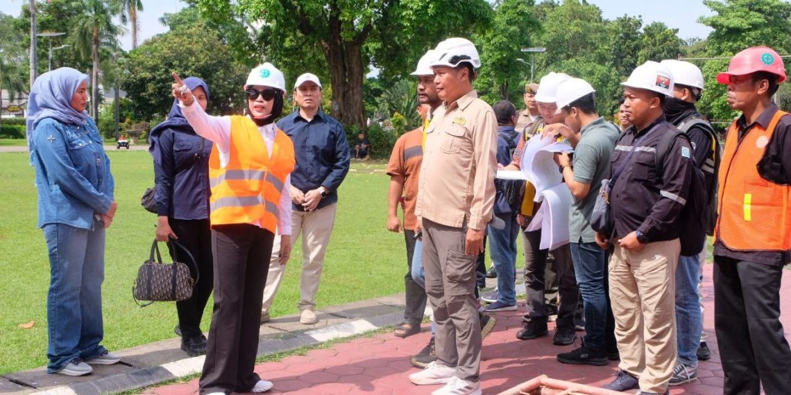 Revitalisasi Alun-alun Dibuat Nyaman bagi Seluruh Kalangan