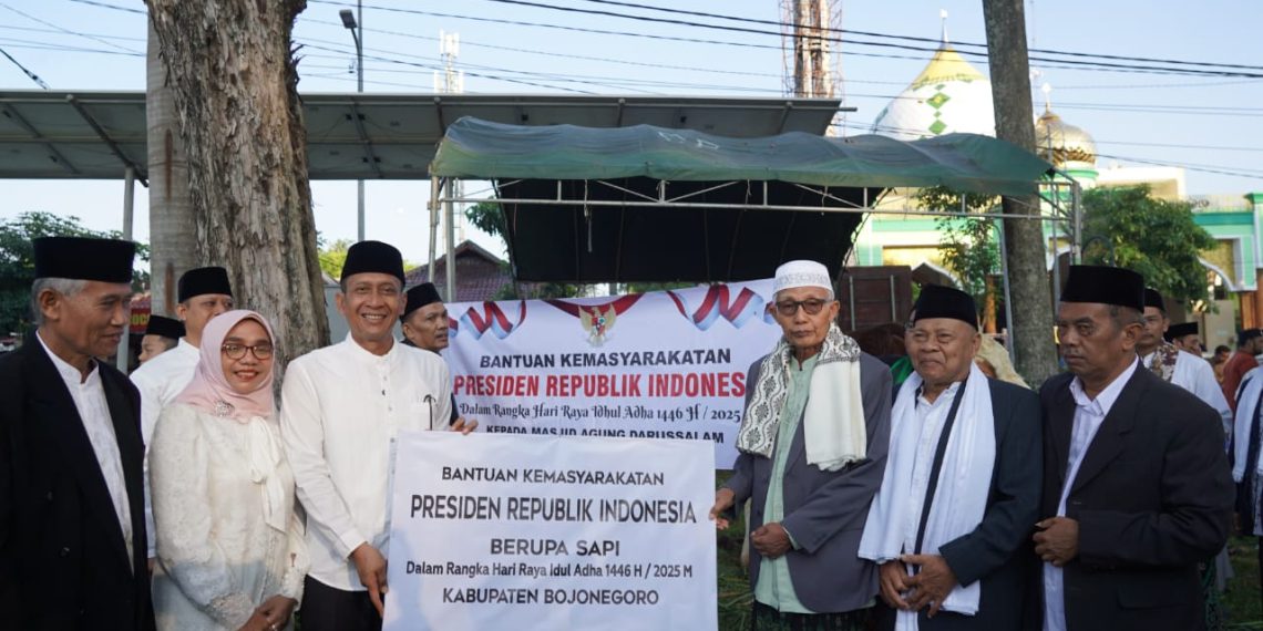 Bupati Bojonegoro di Momen Idul Adha Serukan Penguatan SDM dan Kesejahteraan