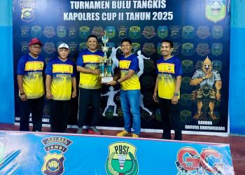 Semarak Hari Bhayangkara 2025, Kapolres Sarolangun Resmi Buka Turnamen Bulu Tangkis Kapolres Open Cup-II