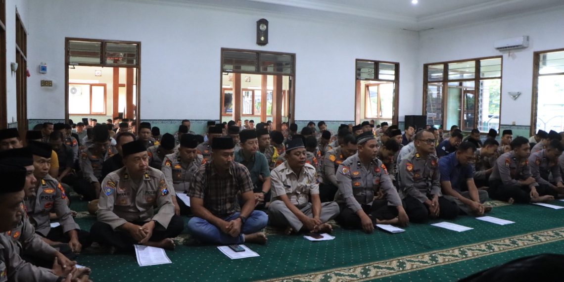Rangkaian Giat Hari Bhayangkara Ke-79 Tahun 2025, Polres Madiun Gelar Dzikir dan Doa Bersama