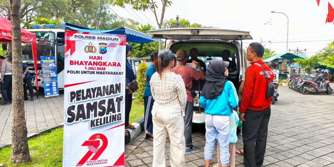 Caruban Fun Day (CFD) Hari Bhayangkara ke 79, Ratusan Masyarakat Manfaatkan Pelayanan Polres Madiun