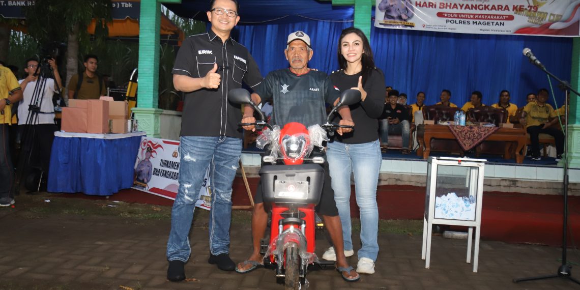 Meriah! Turnamen Sepak Bola Polres Magetan Resmi Ditutup, Yonko 463 Kopasgat Raih Juara 1