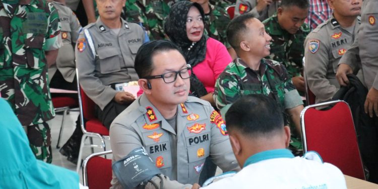 BAKTI KESEHATAN DONOR DARAH DALAM RANGKA HARI BHAYANGKARA KE-79 DI POLRES MAGETAN