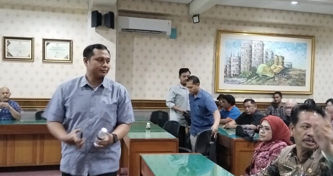 Manajemen PT Tedmonnindo Pratama Semesta Diusir Dari Ruang Mediasi Disnakertrans Provinsi Jatim