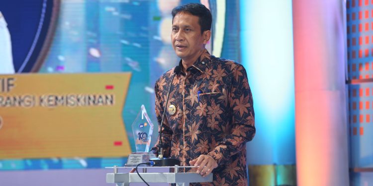 Bojonegoro Sabet Penghargaan di Malam Apresiasi 100 Hari Inovasi Untuk Negeri JTV 2025