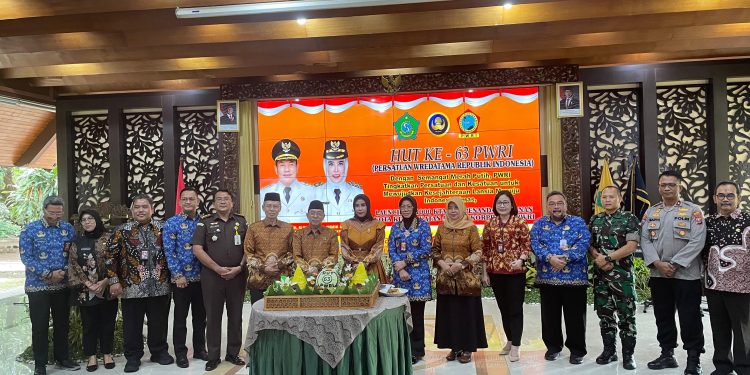 Hadiri HUT ke-63 PWRI, Wabup Mimik Apresiasi dan Ajak PWRI Aktif Kontribusi Pembangunan Sidoarjo