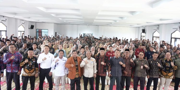 Sekda Merangin Pimpin Rakerda III PABPDSI, Tegaskan Peran Strategis BPD dalam Pengawasan Desa