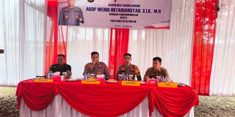 Kapolres Sarolangun Lakukan Kunjungan Kerja dan Silaturahmi ke Polsek Batin VIII