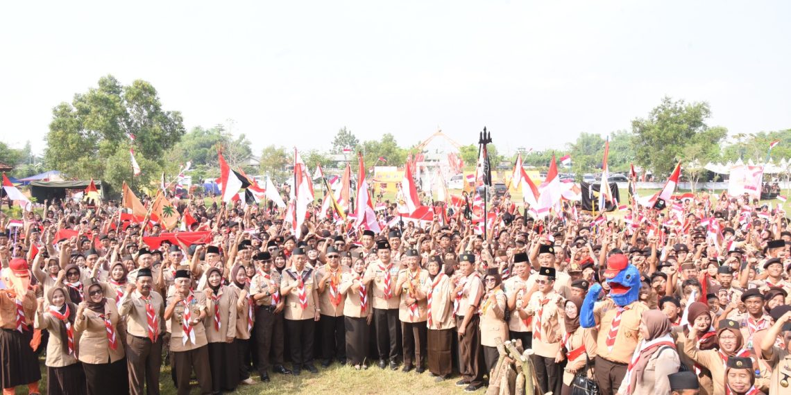 Bupati Pimpin Upacara Hari Pramuka ke-64, Serukan Generasi Tangguh dan Melek Teknologi