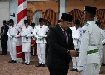 Bupati H.M.Syukur Kukuhkan 31 Orang Paskibraka Merangin 2025