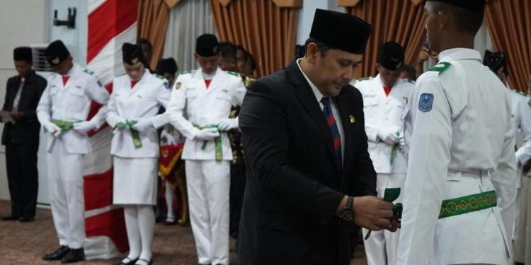 Bupati H.M.Syukur Kukuhkan 31 Orang Paskibraka Merangin 2025