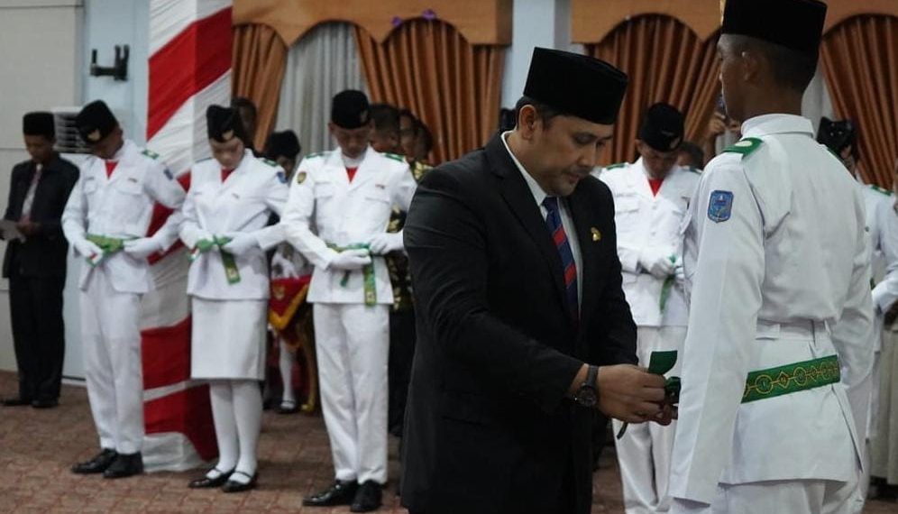 Bupati H.M.Syukur Kukuhkan 31 Orang Paskibraka Merangin 2025