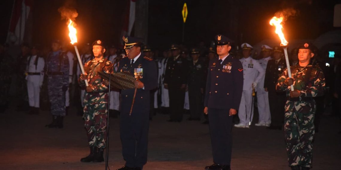 Bupati Sidoarjo Hadiri Apel Kehormatan dan Renungan Suci di TMP Kusuma Bangsa : Penghargaan Kepada Pendahulu Bangsa