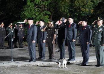 Wabup H. A. Khafidh Pimpin Apel Kehormatan dan Renungan Suci di Makam Pahlawan Patriot Bakhti