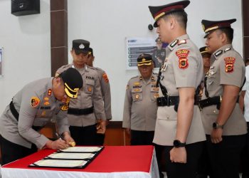 Kapolres Sarolangun Pimpin Sertijab Kasat Lantas