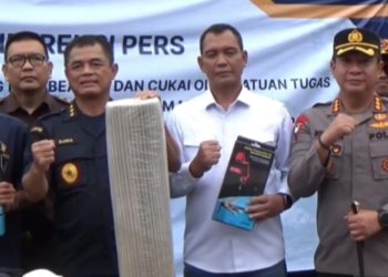 TNI AL dan Bea Cukai Gagalkan Penyelundupan 10.000 Koli Barang Ilegal di Jambi