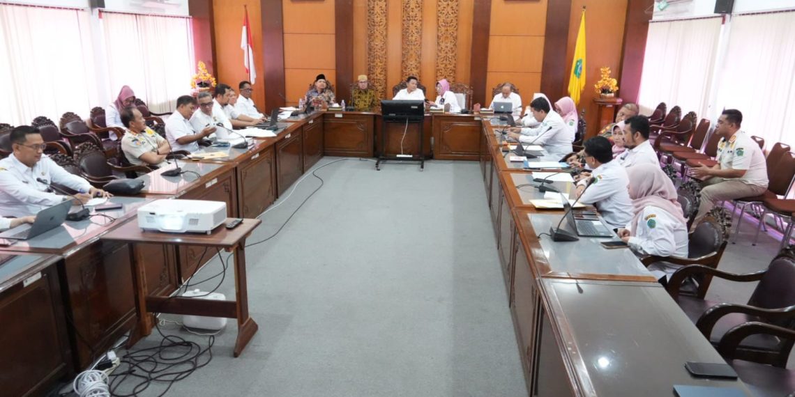 Bupati Sidoarjo Pastikan Tidak Ada PHK Pegawai Non-ASN