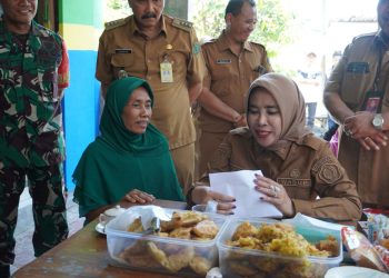 Pemkab Sidoarjo Dorong UMKM Lewat Program Bedah Warung Rakyat di Desa Sarirogo