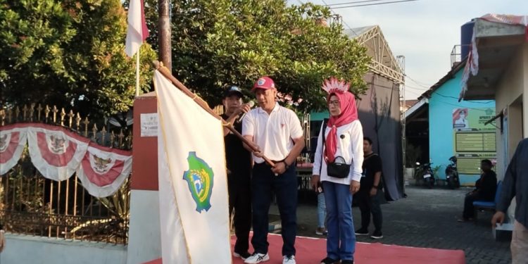Warga Desa Kemantren Tumpah Ruah Meriahkan HUT RI ke-80 dengan Kreasi Budaya Nusantara