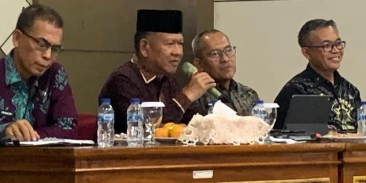Wabup H.A.Khafidh Pimpin Rapat Persiapan Evaluasi Kinerja Kepala Daerah
