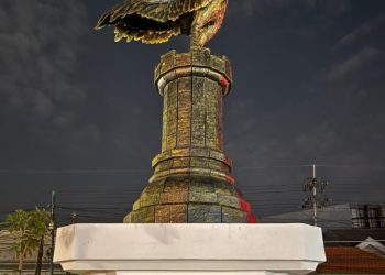 Monumen Ayam Jago, Jejak Sawunggaling Hidup Kembali di Surabaya