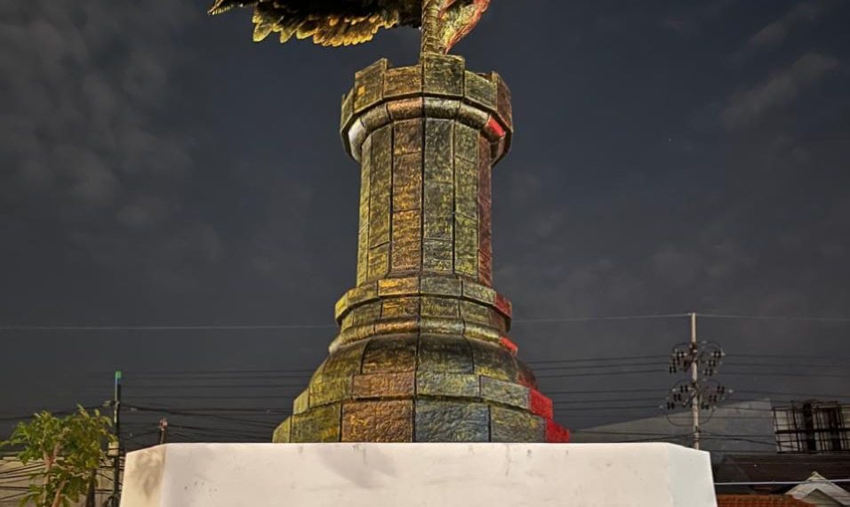 Monumen Ayam Jago, Jejak Sawunggaling Hidup Kembali di Surabaya
