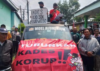 Diduga Selewengkan Dana Desa, Kades Boro Didesak Mundur